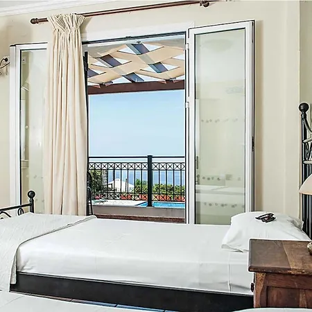 Lassi Seaview Private Pool Efrosini Short Walk To Centre Villa *